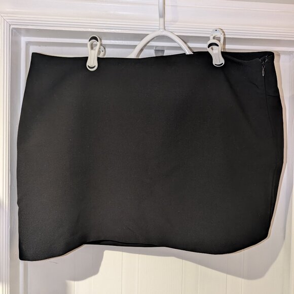 Dynamite Dresses & Skirts - Dynamite Kylie Black Mini Skirt